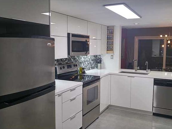 3rd image of 778 NW 91st Ter