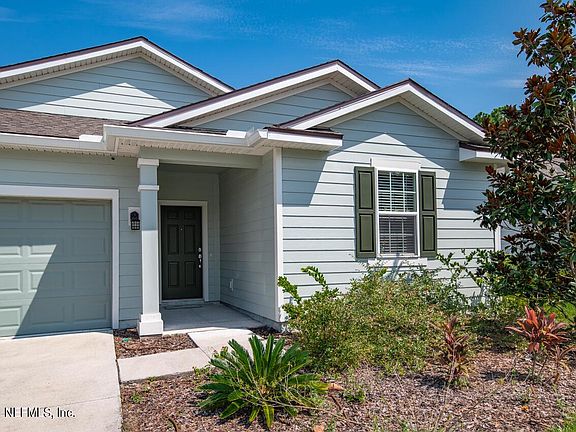 3rd image of 366 La Mancha Dr