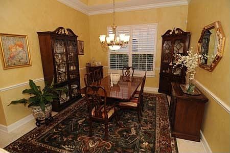 2nd image of 1355 Chapman Cir
