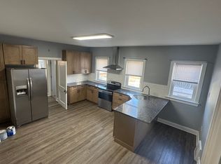 26 Main St #A, Schwenksville, PA 19473