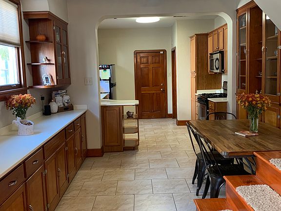 Dining/Kitchen