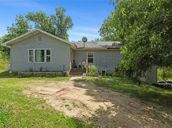 13777 Bohrer Ln, Rayville, MO 64084
