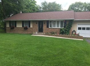 179 Jean Dr, Brodheadsville, PA 18322