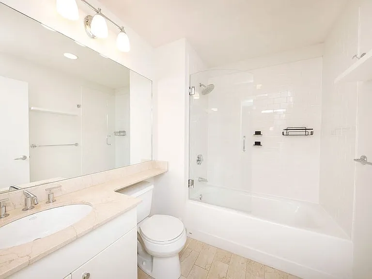 20 2nd St #324 — Photo 8