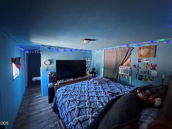 4th image of 3592 Avenue H