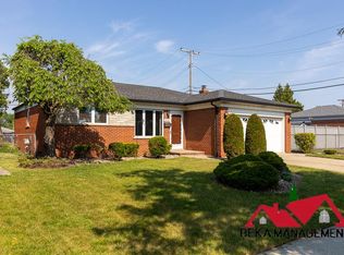 32307 Shawn Dr, Warren, MI 48088