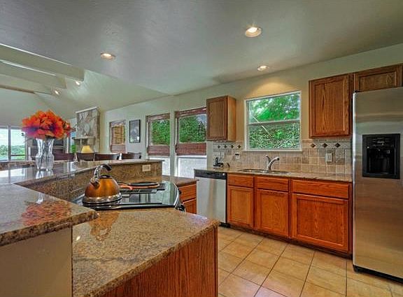 5th image of 1137 Lake Shore Dr