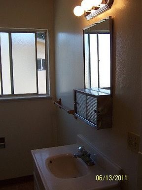 5th image of 394 Dunster Dr