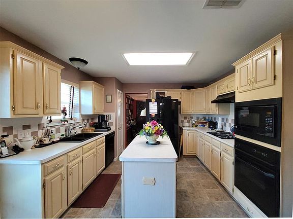 4th image of 17223 Hamilwood Dr