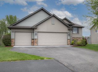 5061 159th St N, Hugo, MN 55038