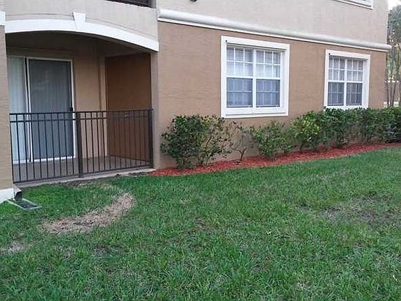 5th image of 11632 SW 2nd St #102