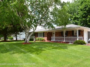 3560 Twilight Ln, Lansing, MI 48906