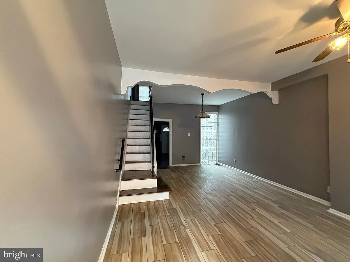 Building Photo - 2219 N Bouvier St