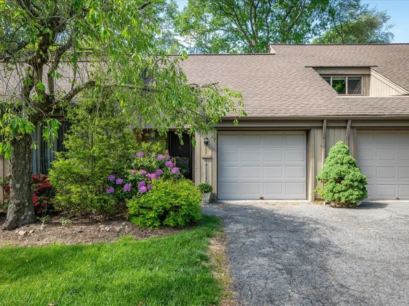 378 Heritage Hills #D, Somers, NY 10589