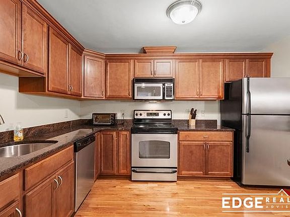 3rd image of 20 Daniels St #115
