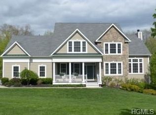 236 Country Club Rd, Hopewell Junction, NY 12533