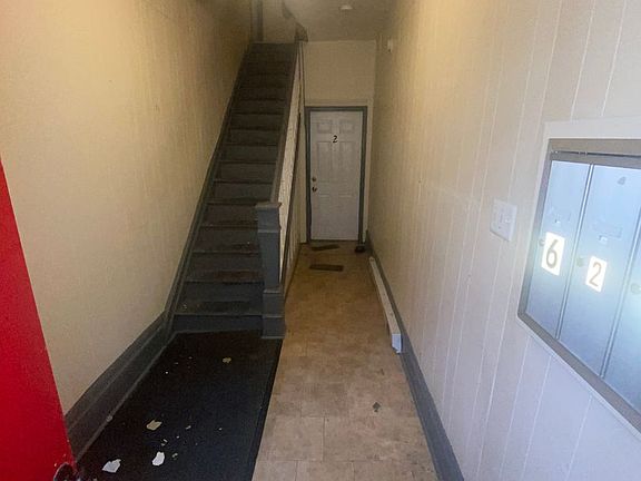 2nd image of 1028 Coates St APT 2