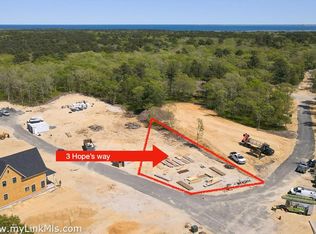 3 Hope's Way, Oak Bluffs, MA 02557