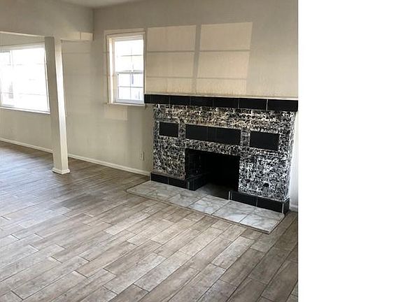 2nd image of 4030 Denker Ave