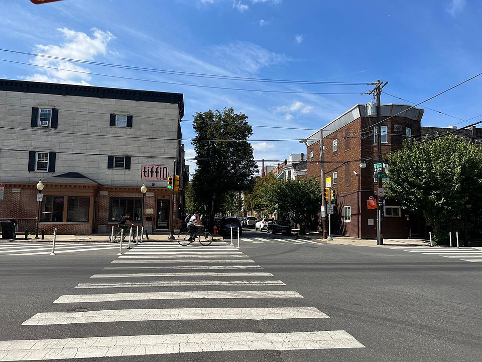 1st image of 1028 Federal St #3