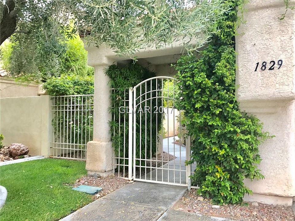 1st image of 1829 Derbyshire Dr