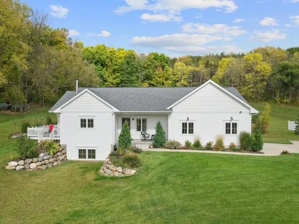 10265 County Road KP Road, Mazomanie, WI 53560