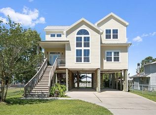 58529 Elenore Dr, Lacombe, LA 70445