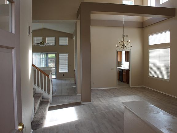 3rd image of 15296 Zaharias St