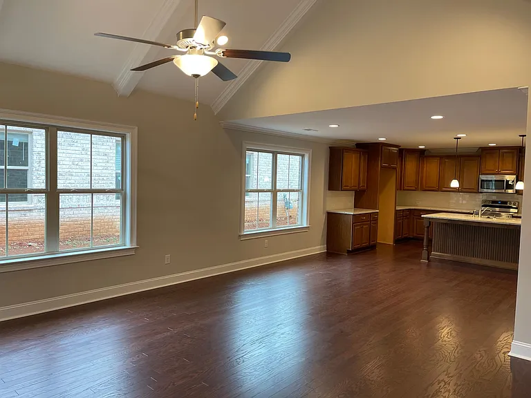 15487 Ironcrest Dr — Photo 5
