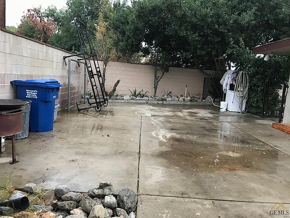 5th image of 1779 Glenwood Dr