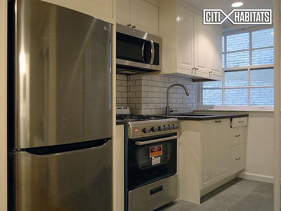 2nd image of 304 E 41st St #B803