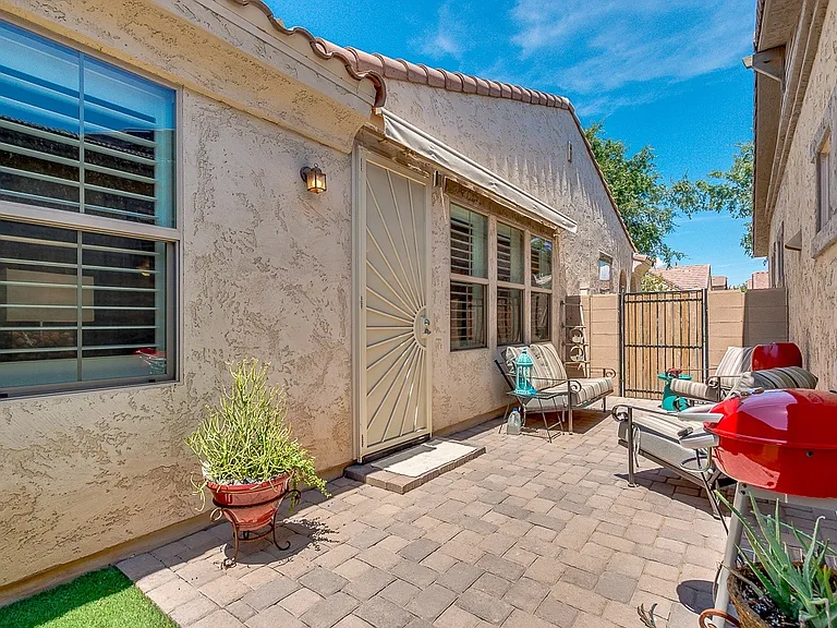 3487 E Windsor Dr — Photo 31