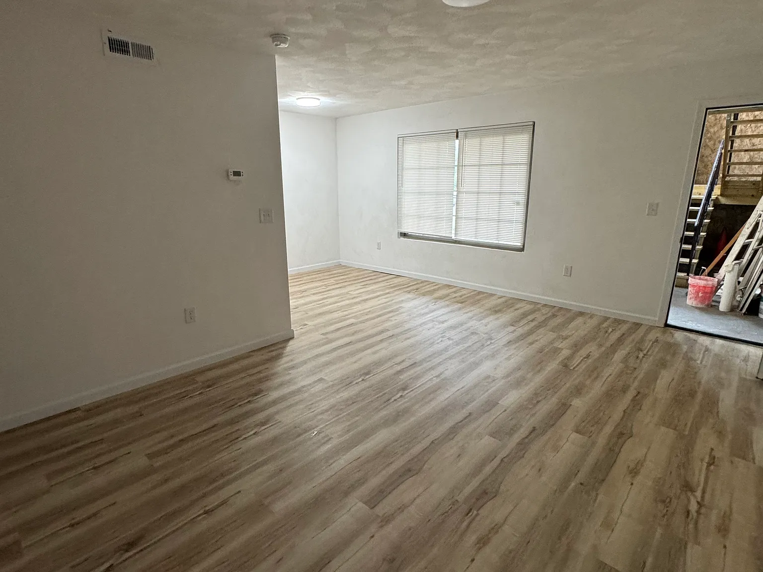 1 bed, $850 — Photo 2