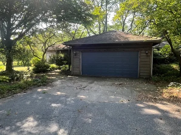 7805 E Tryon Grove Rd, Richmond, IL 60071