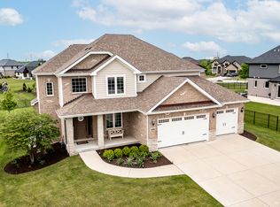 8500 Dungarvan Rd, Frankfort, IL 60423