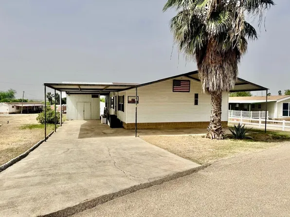 106 Autumn Ln, Zapata, TX 78076