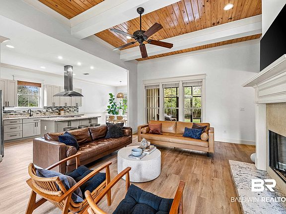 2nd image of 677 Norman Ln