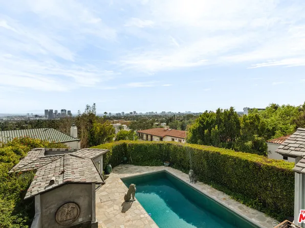 1300 Summitridge Dr, Beverly Hills, CA 90210