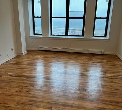5th image of 25 W Broadway #512