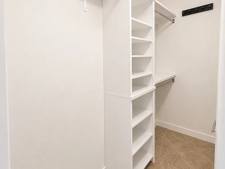 8752 Concourse Ct — Photo 3