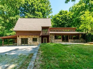 795 Springbrook Farm Rd, Waynesville, NC 28786