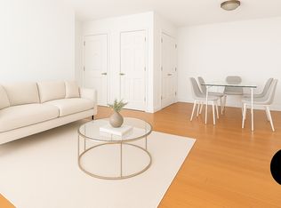 209 E 60th St #B1, New York, NY 10022