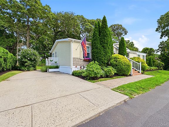 3rd image of 37 Unit 88 Hubbard Avenue #88