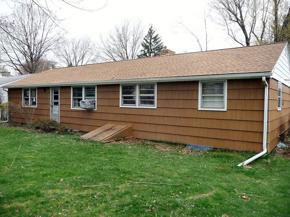 825 Lopatcong St, Belvidere, NJ 07823 Zillow