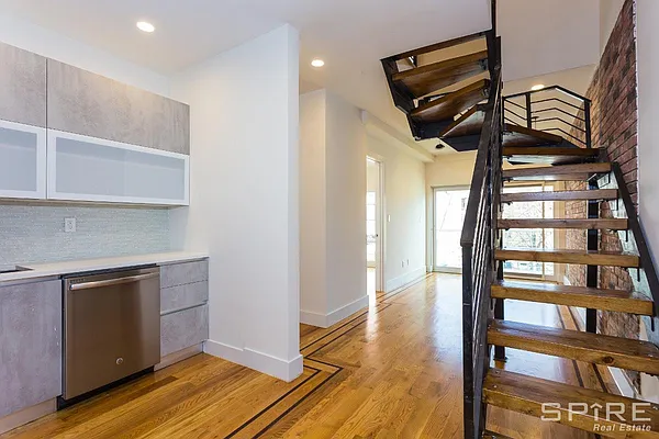 Rented by Spire Group | media 35