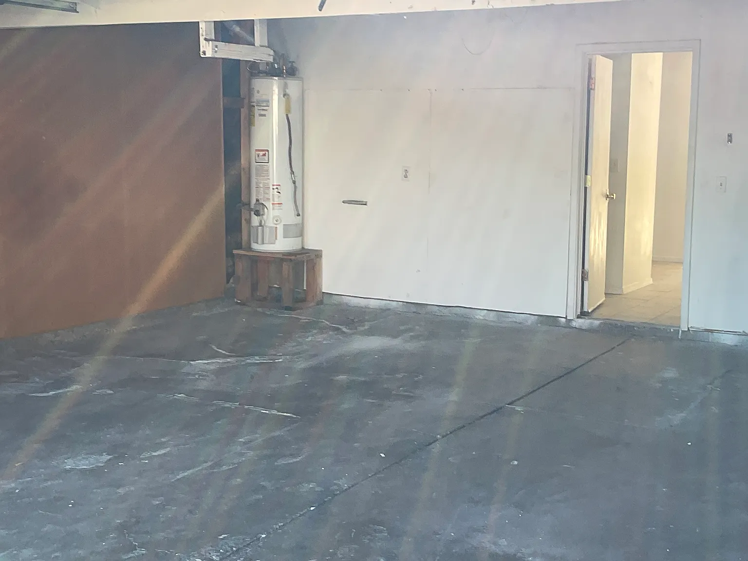 4338 Caliente St — Photo 2
