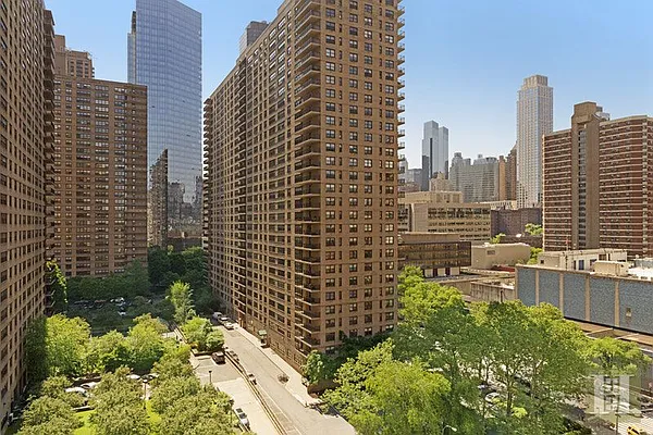 Sold by Halstead Real Estate | media 20