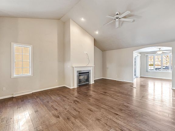 4th image of 5012 W Boxwood Ln