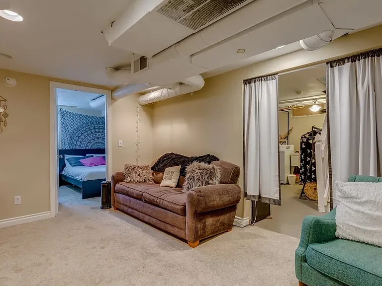 7070 N Cambridge Ave — Photo 21