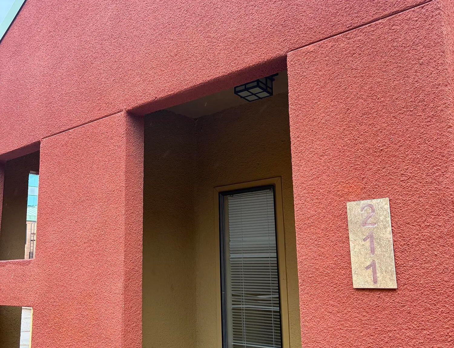 2 bed, 2.0 bath, 1034 sqft, $2,150 — Photo 2